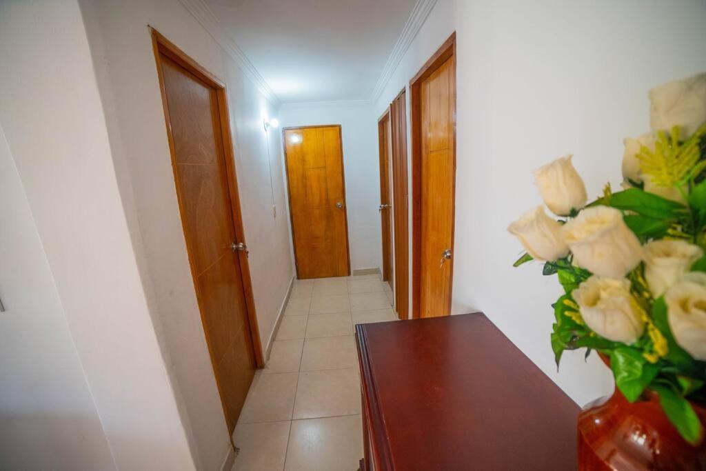 Hermoso Apto A 5 Minutos Del Centro Historico Apartment Cartagena Luaran gambar